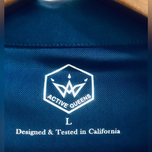 NWOT Athletic-wear “Active Queens” Navy Running Jacket - Picture 4 of 14